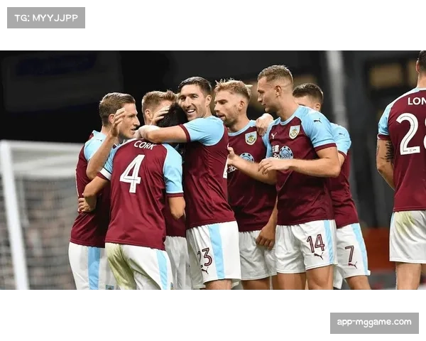 伯恩利与埃弗顿互交白卷